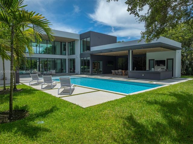 7425 Howard Drive, Pinecrest, FL 33156