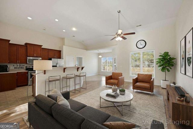 149 Willow Point Circle, Savannah, GA 31407