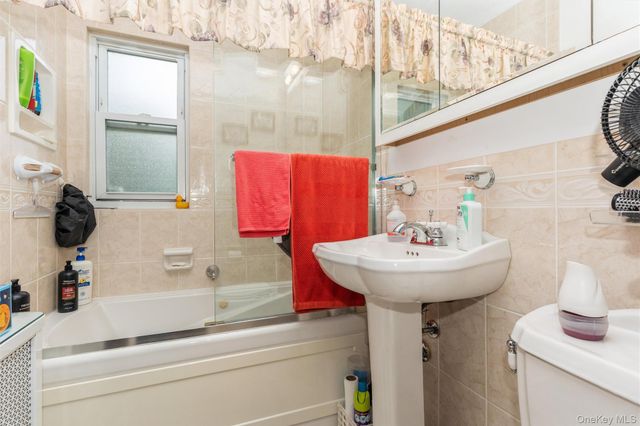4318 195th Street, Flushing, NY 11358