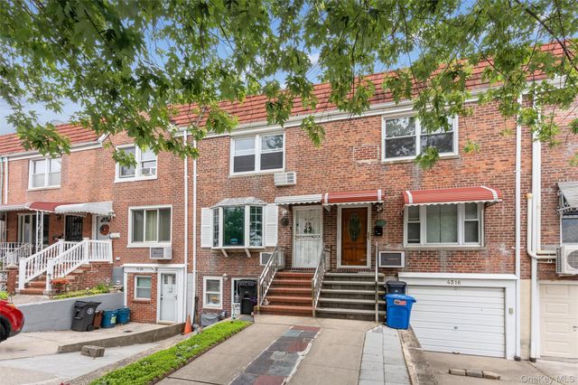 4318 195th Street, Flushing, NY 11358