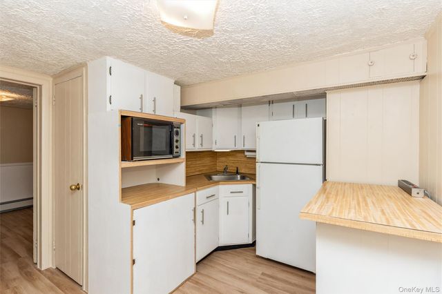 4318 195th Street, Flushing, NY 11358