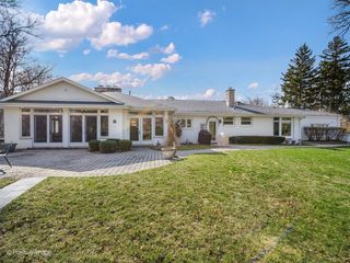 215 N Il Route 59, Barrington, IL 60010