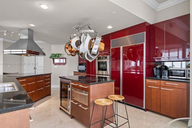 10225 Collins Avenue 2004, Bal Harbour, FL 33154