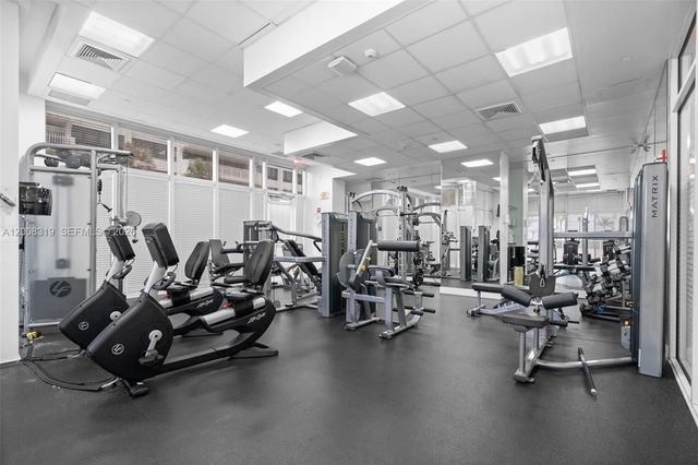10225 Collins Avenue 2004, Bal Harbour, FL 33154