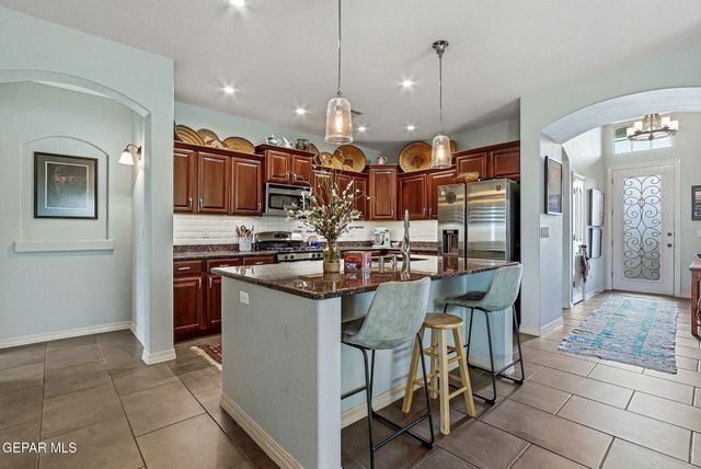 7223 LONGSPUR Drive, El Paso, TX 79911
