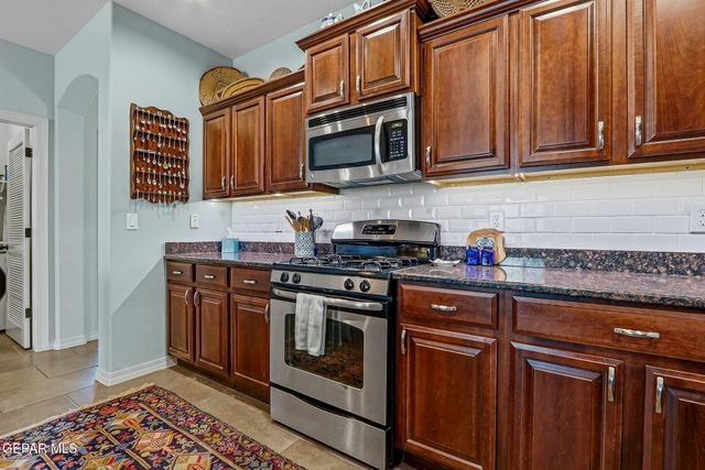 7223 LONGSPUR Drive, El Paso, TX 79911