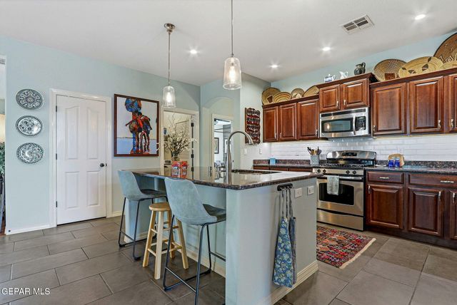 7223 LONGSPUR Drive, El Paso, TX 79911