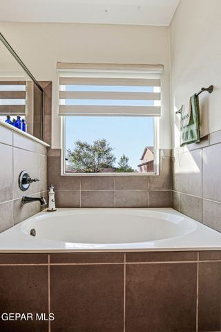 7223 LONGSPUR Drive, El Paso, TX 79911