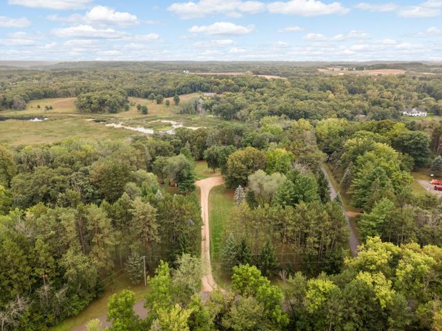 13963 Tomahawk Drive S, Afton, MN 55001