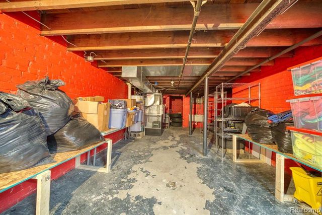 10325 Cadieux Road, Detroit, MI 48224