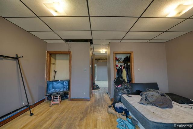 10325 Cadieux Road, Detroit, MI 48224
