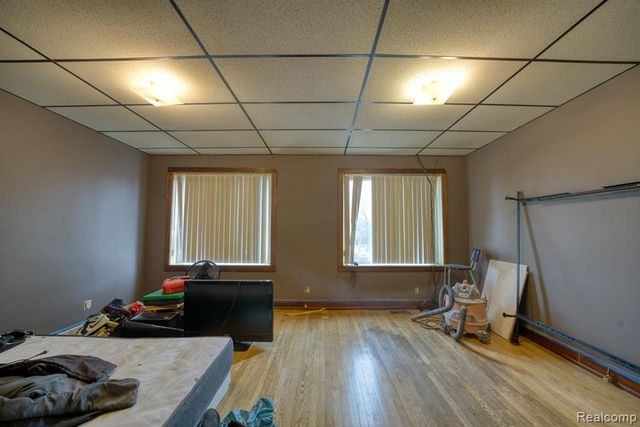 10325 Cadieux Road, Detroit, MI 48224