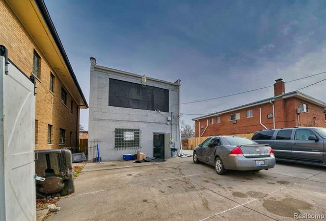 10325 Cadieux Road, Detroit, MI 48224
