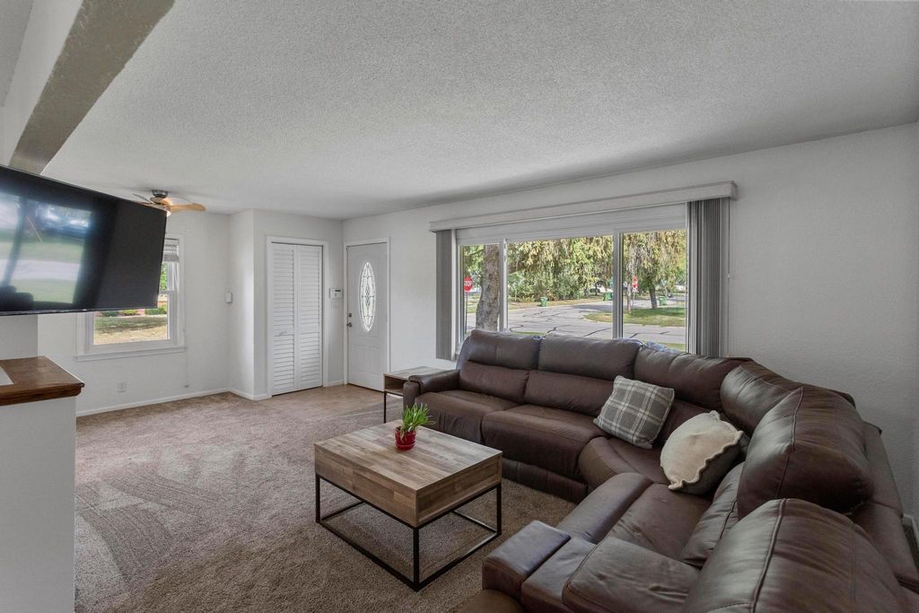8947 Terrace Road NE, Blaine, MN 55434 — photo 5