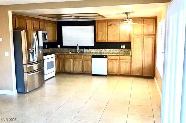 6706 Paljay Court, Las Vegas, NV 89103