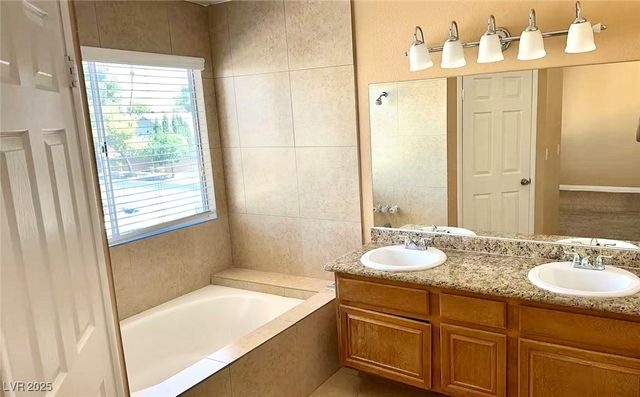 6706 Paljay Court, Las Vegas, NV 89103