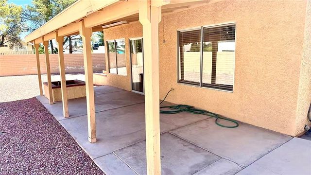 6706 Paljay Court, Las Vegas, NV 89103