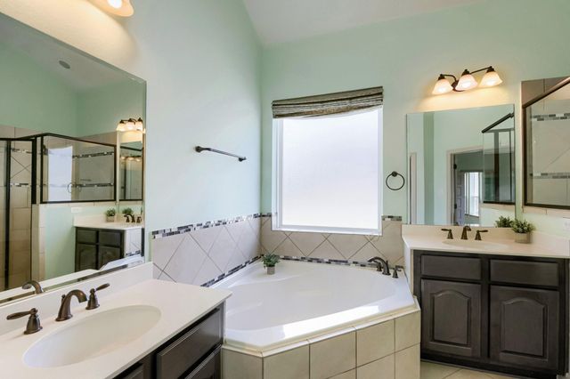 230 Lawrence Marshall Drive, Hempstead, TX 77445