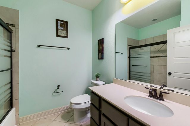 230 Lawrence Marshall Drive, Hempstead, TX 77445