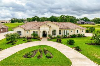 230 Lawrence Marshall Drive, Hempstead, TX 77445