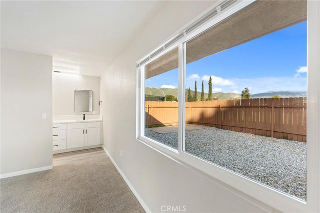 181 S Vernon, San Jacinto, CA 92583