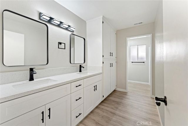 181 S Vernon, San Jacinto, CA 92583