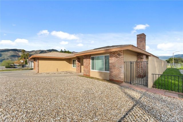181 S Vernon, San Jacinto, CA 92583