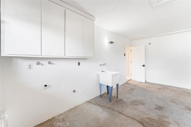 181 S Vernon, San Jacinto, CA 92583