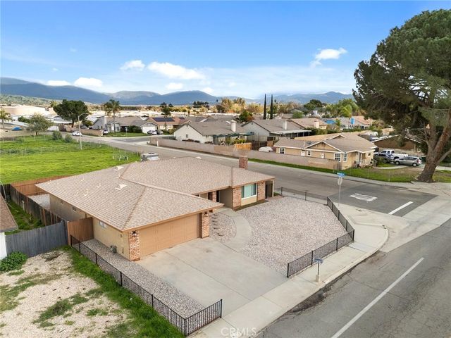 181 S Vernon, San Jacinto, CA 92583