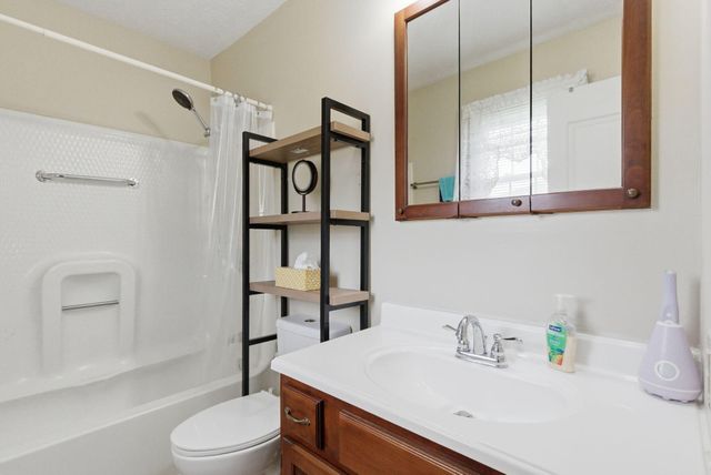 1036 Raintree Drive, Richmond, KY 40475