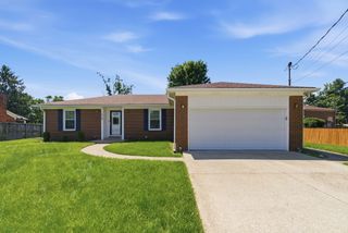1036 Raintree Drive, Richmond, KY 40475