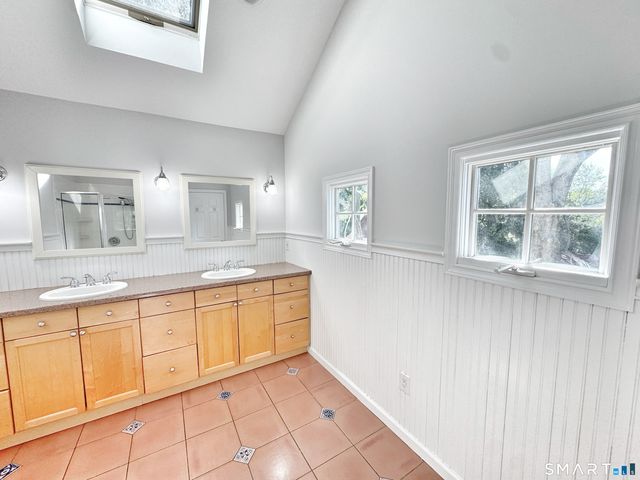 8 Muriel Street, Norwalk, CT 06851