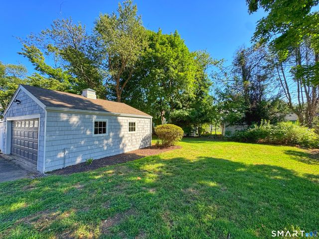 8 Muriel Street, Norwalk, CT 06851