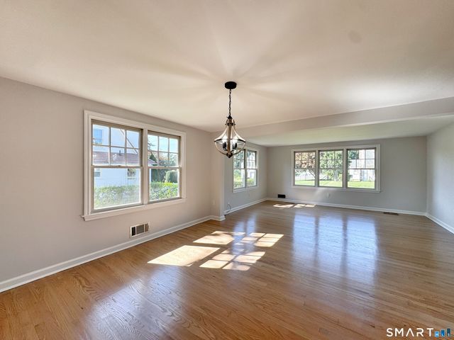 8 Muriel Street, Norwalk, CT 06851