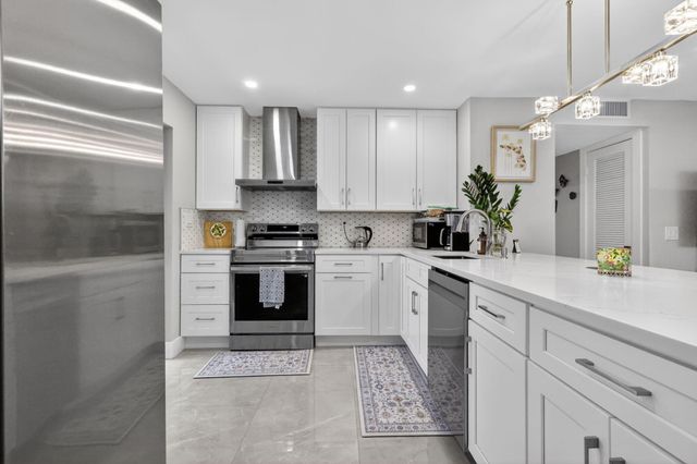 7 Piedmont A, Delray Beach, FL 33484