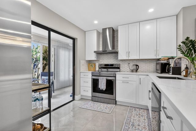 7 Piedmont A, Delray Beach, FL 33484
