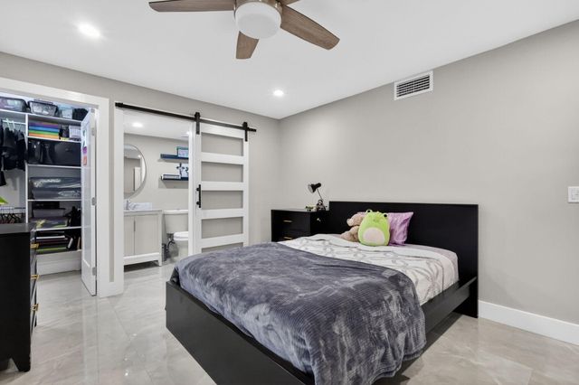 7 Piedmont A, Delray Beach, FL 33484