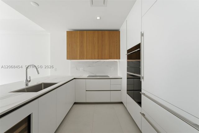 1400 Biscayne Blvd. 3004, Miami, FL 33132
