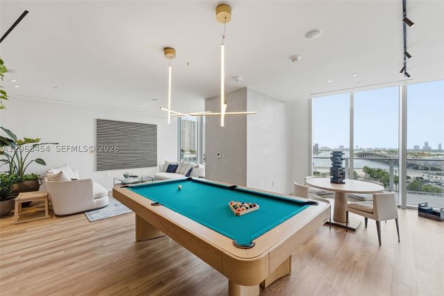 1400 Biscayne Blvd. 3004, Miami, FL 33132