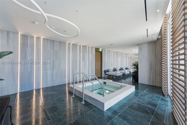 1400 Biscayne Blvd. 3004, Miami, FL 33132