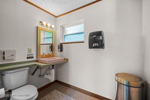 1452 Bellaire Lane NE, Palm Bay, FL 32905