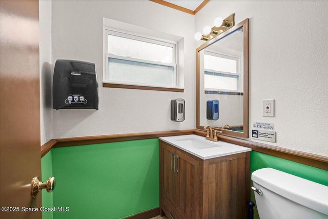 1452 Bellaire Lane NE, Palm Bay, FL 32905