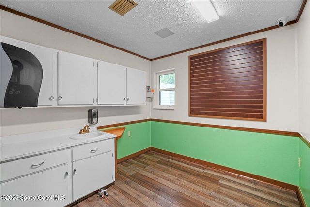 1452 Bellaire Lane NE, Palm Bay, FL 32905