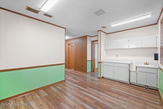 1452 Bellaire Lane NE, Palm Bay, FL 32905