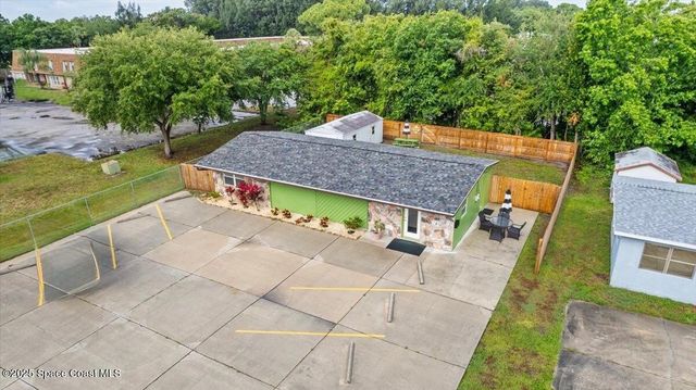 1452 Bellaire Lane NE, Palm Bay, FL 32905