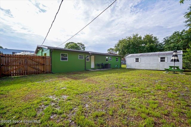 1452 Bellaire Lane NE, Palm Bay, FL 32905