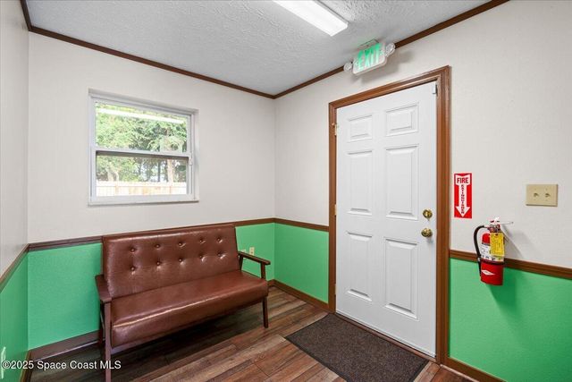 1452 Bellaire Lane NE, Palm Bay, FL 32905