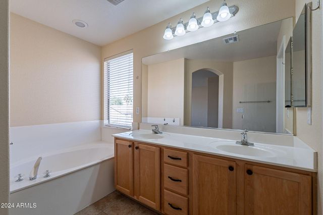 20434 N 92nd Lane, Peoria, AZ 85382