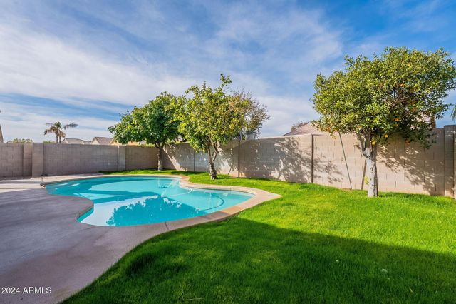 20434 N 92nd Lane, Peoria, AZ 85382
