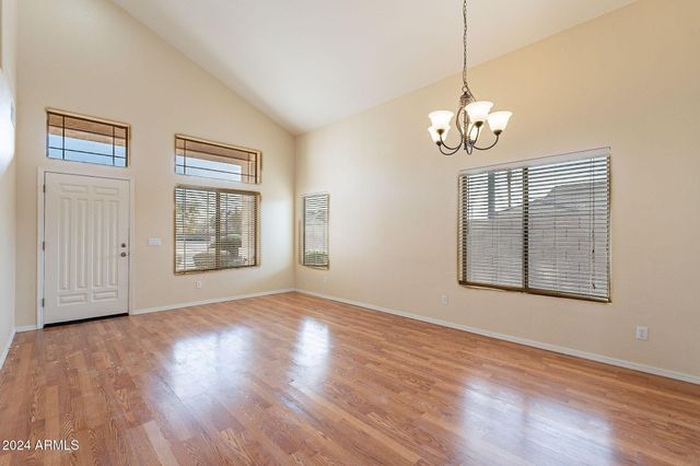 20434 N 92nd Lane, Peoria, AZ 85382